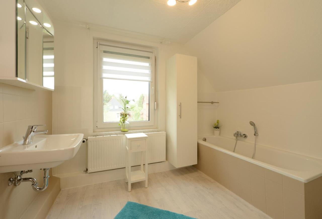 Ferienwohnung Seestern Fuer 6 Personen Mit Kamin & Terrasse Больтенхаген Экстерьер фото